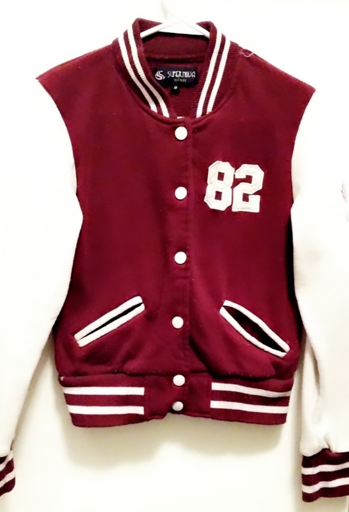 Super Nova est Jacket